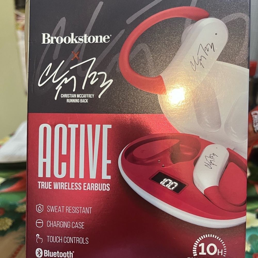 Brookstone Active True Wireless Earbuds‎ - Red and White - Picture 2 of 5